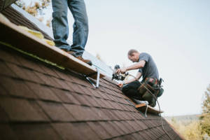 Local Roofers in Brier Hill, PA